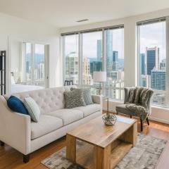 Bright and Spacious 2BR Condo in the Heart of Vancouver