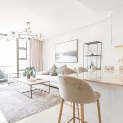 Andringa Walk, Modern 2 Bedroom Apartment