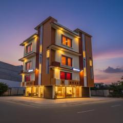 FabHotel Geeta Bhawan