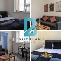 One Bedroom Flat by Brookland Stays Serviced Accommodation Short Lets Blackpool with Free WiFi