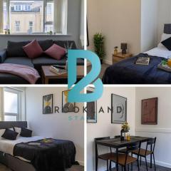 One Bedroom Flat by Brookland Stays Serviced Accommodation Short Lets Blackpool with Free WiFi