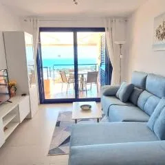 Sea view cozy apartment La Tanita