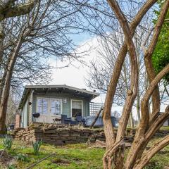 Ty Bach Twt - Uk36419