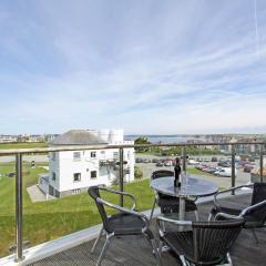 Bredon Court, Poseidon Penthouse