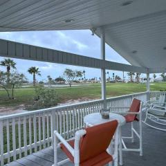 Stylish 2BR Waterfront Home w Pool & Resort Access
