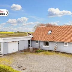 9 person holiday home in Thyholm-By Traum