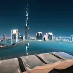 Burj Khalifa & Ocean Views All in One Modern Place