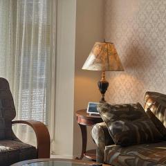 Entire 6BED house easy to Banff & DT, Winsport