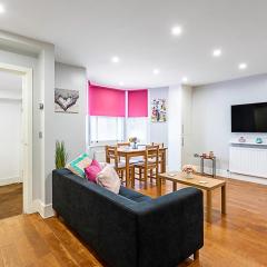 Modern 2-Bedroom Apartment with Stylish Design!