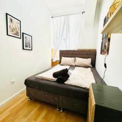 Beautiful Stay, 10BR Shared Apartment Flat 8 Mins Rathausplatz