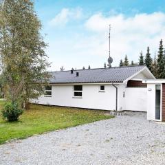 10 person holiday home in Væggerløse