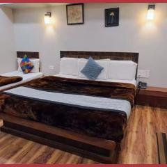 Hotel J-Jagati- Niwas Mall Road & Naini Lake - Hygiene and Spacious Room Free Wifi -Room Service - Best Hotel In nainital