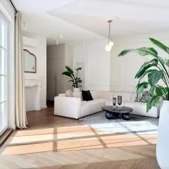 Luxury Penthouse in Center with Terrace & Direct Lift - The Piękna Residences