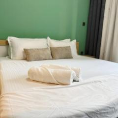 Bright & Cozy 1BR in Business Bay with Skyline Views