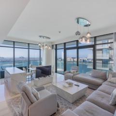 Sea View with Private Beach Access! 3BR & Maid Rm