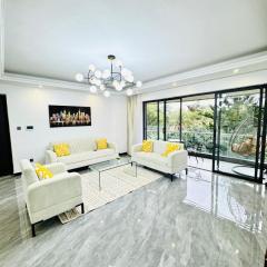 Luxurious modern Four bedrooms with sq