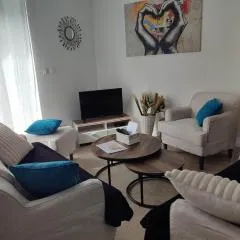 L'Adonis - Family home near Equiblues WIFI