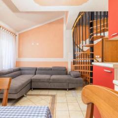 Apartments Manda - One Bedroom Apartment With Terrace A1