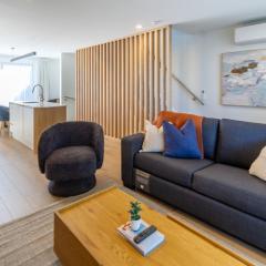 Luxurious 3-Bedroom Designer Townhouse With Garage