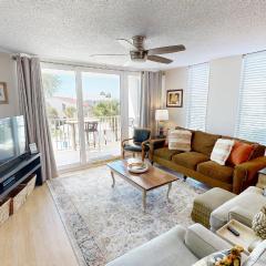 Dolphin Point 306C- by Holiday Isle Properties