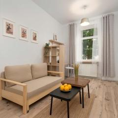 Beige Apartment Near Łódź Fabryczna Perfect for Remote Work by Noclegi Renters