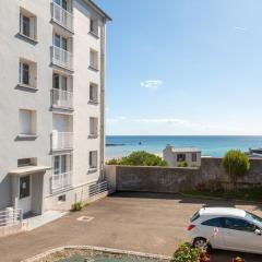 Appt 300m de la plage vue sur mer