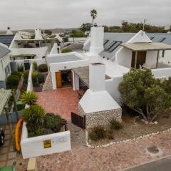 Sea Pearl Holiday Home