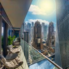 LUX The Marina Gate Sea View Suite