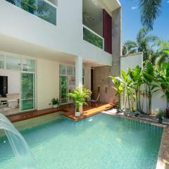 Private pool villa in the heart of Bangtao