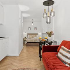 Madeleine & Champs-Élysées - 1BR - Paris Vacation Rentals