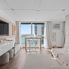 Beachfront Oceanview Wifi Self Check in