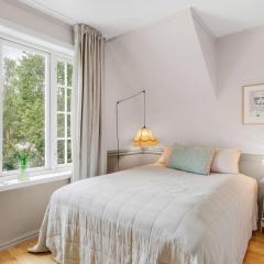 Arctic hilltop lodge - Room 3