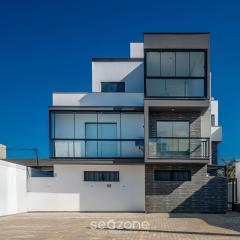 Estadia completa a Beira-Mar, apenas 10 metros da Praia - AARs