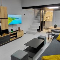 Nitro Inn 3 Premium - Wine Tasting - Souvenir - Art Gallery - Private Guided Tours - Relaxing - Romantic