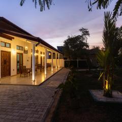 Moss Veranda