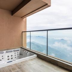 8 Pax Antara Genting Suites by Silaslee