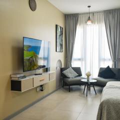 Cozy studio with Komtar view at 22 Macalisterz