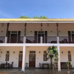 Ovenro Hotel Yala, Kataragama