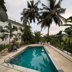 The White House 5bhk Luxury Villa Saligoa