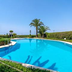 Stella Maris Beachfront Suite