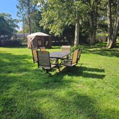 Private Area & Access to Home, Rooms In Bayshore