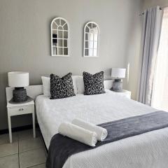 Zhantique Guest House 2- Unit 4