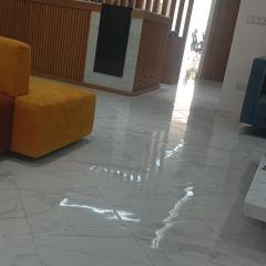 Alquilo piso entero o planta
