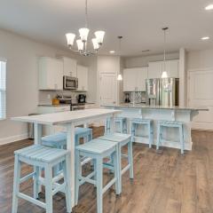 3 Mi to Sand! Ocean Isle Beach Escape Near Golf