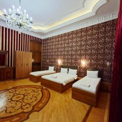 Hôtel Jeanne d'Arc Central