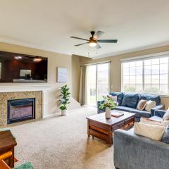 6 Mi to Dtwn Reno Mtn-View Retreat with Fireplace!
