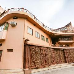 SPOT ON Hotel Sarojani Villa