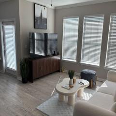Chic 1BR Retreat in Magnolia Near The Woodlands