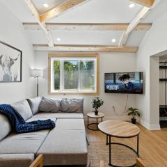 Cozy Cottage Retreat Private 2 Acres, Near Lake