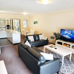 Inner city apartment - Moments to the city centre